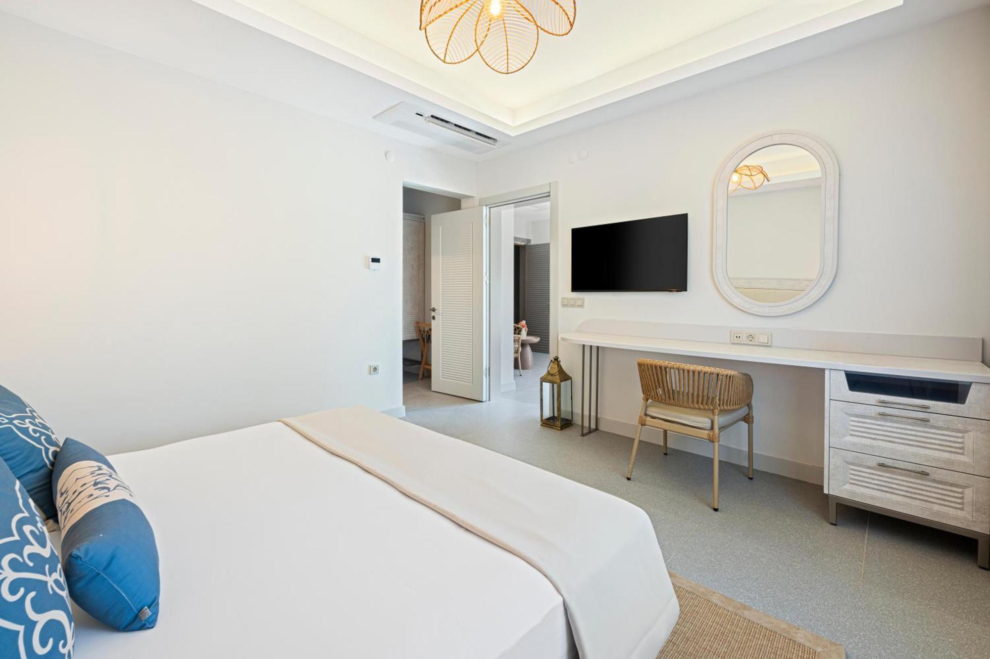 Suum Bodrum Hotel & Beach - Adult Only Экстерьер фото
